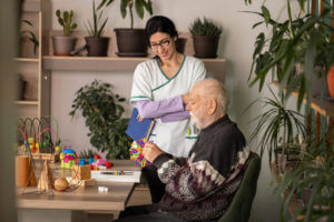 In-Home Rehabilitation session supports senior ma